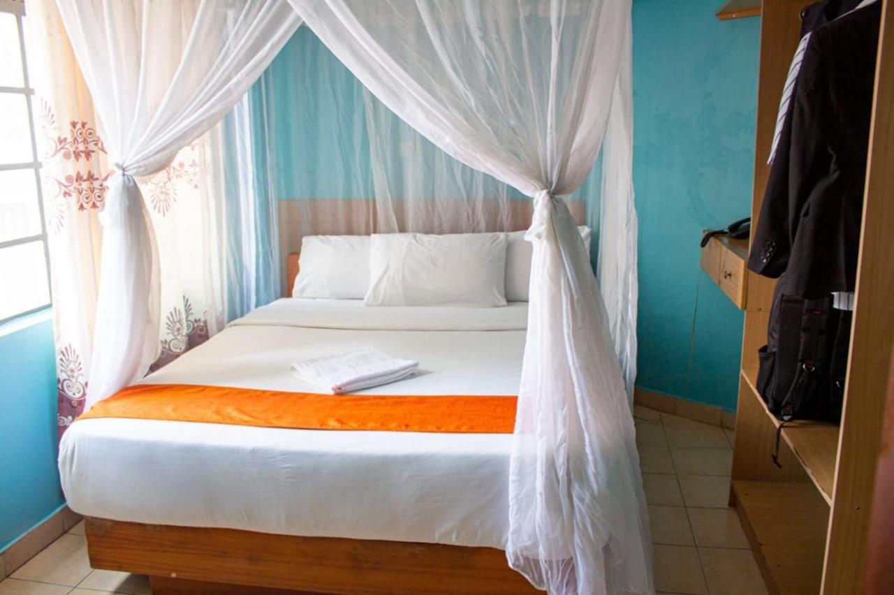 La Jardine Bed and Breakfast Nairobi Exteriör bild