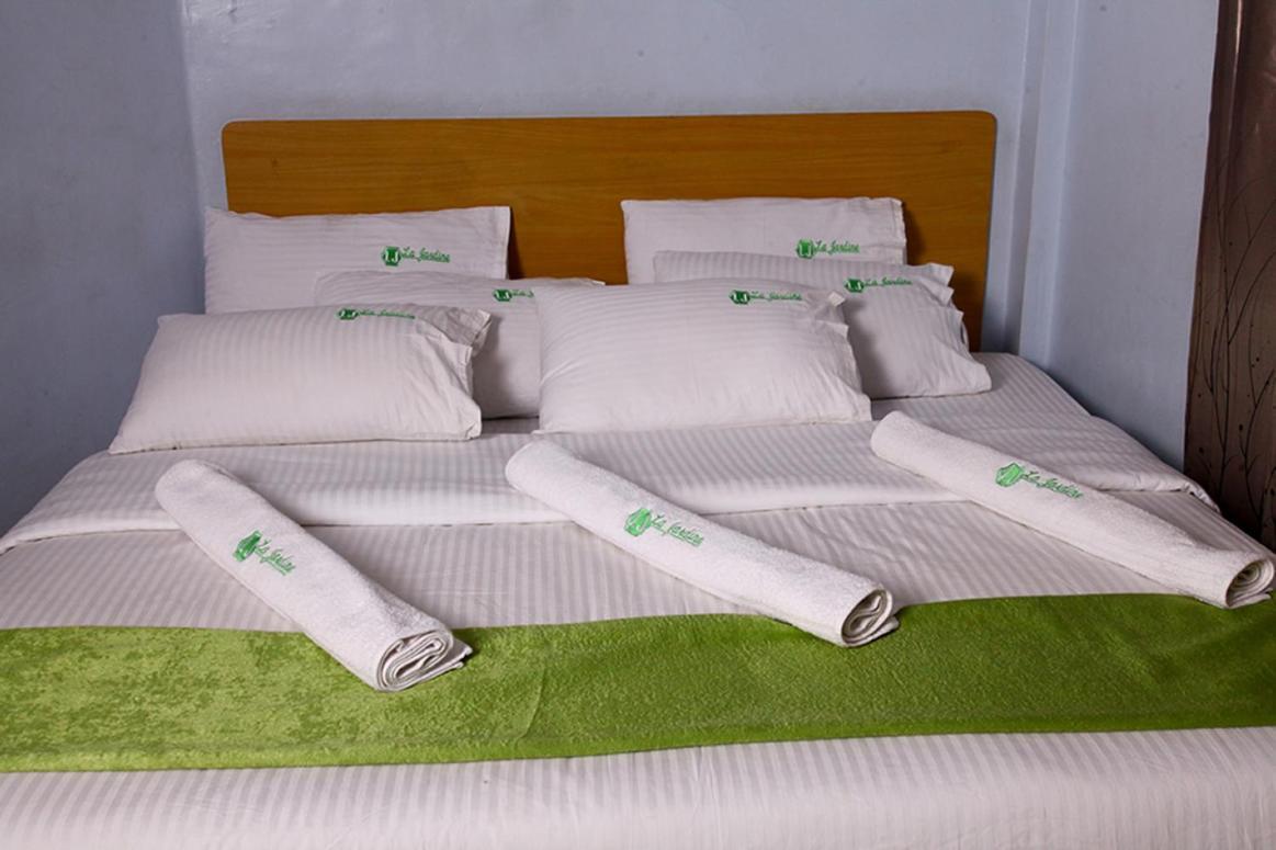 La Jardine Bed and Breakfast Nairobi Exteriör bild